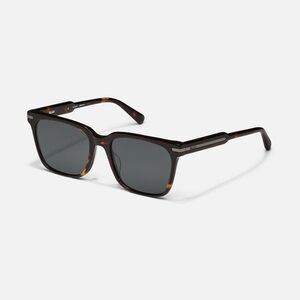 QUAY AUSTRALIA RECAP Dark Tort Frame / Smoke Lens